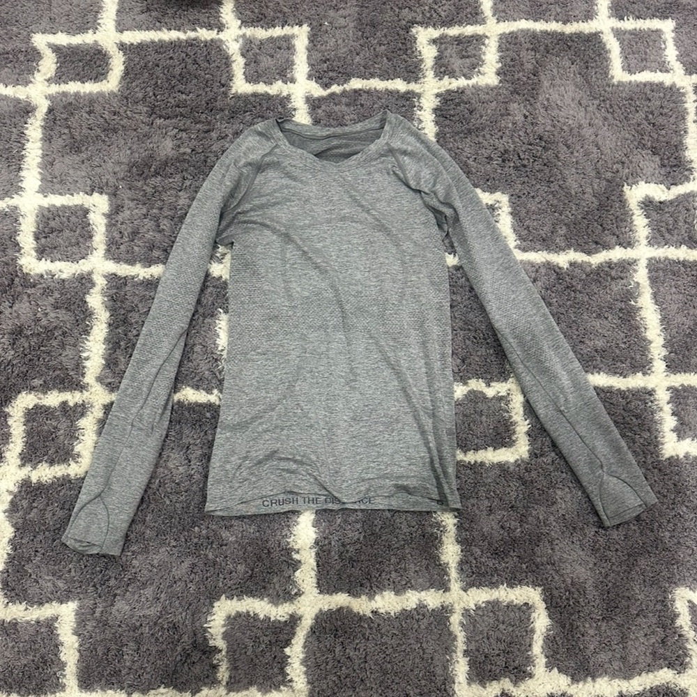 Grey long sleeve Lululemon swiftly tee